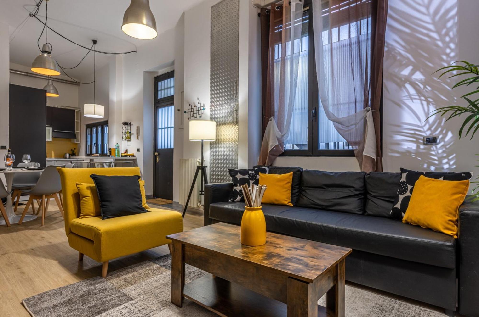 Industrial Loft In Maciacchini - Metro 50m Smartworking & Netflix Apartamento